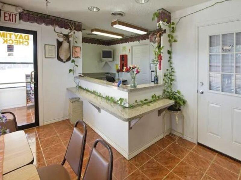 Americas Best Value Inn Уэтерфорд Экстерьер фото
